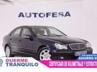 Usado Mercedes C230 Elegance 204 CV (150 kW) 2005 Azul Berlina