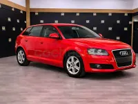 Usado Audi A3 Attraction 105 CV (77 kW) 2010 Rojo Utilitario