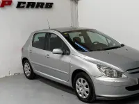 Usado Peugeot 307 90 CV (66 kW) 2005 Gris / plata Berlina