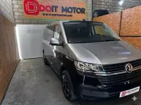 Usado VW Multivan 150 CV (110 kW) 2021 Negro Monovolumen