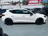 Usado Seat Leon Style 110 CV (80 kW) 2020 Blanco Berlina