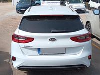 Usado Kia Ceed 120 CV (88 kW) 2019 Blanco Utilitario