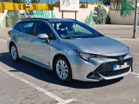 Usado Toyota Corolla Active 140 CV (102 kW) 2023 Gris / plata Familiar