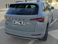 Usado Skoda Karoq SportLine 150 CV (110 kW) 2022 Gris / plata SUV