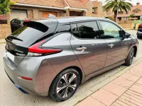Usado Nissan Leaf N-Connecta 110 kW (150 CV) 2022 Gris Utilitario
