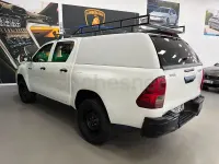 Usado Toyota HiLux 150 CV (110 kW) 2022 Blanco Pickup/Camioneta