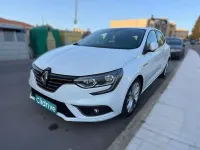 Usado Renault Mégane IV Zen 116 CV (85 kW) 2019 Blanco Berlina