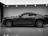 Usado Ford Mustang Fastback 314 CV (230 kW) 2017 Gris Coupe