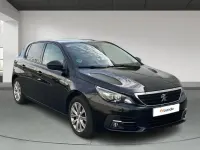 Usado Peugeot 308 130 CV (95 kW) 2018 Negro