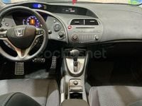 Usado Honda Civic Luxury 140 CV (102 kW) 2010 Gris / plata Berlina