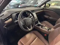 Usado Lexus LBX 136 CV (100 kW) 2025 Gris / plata SUV