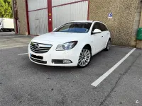 Usado Opel Insignia Cosmo 160 CV (117 kW) 2012 Blanco Familiar