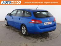 Usado Peugeot 308 SW Active 110 CV (80 kW) 2020 Azul Familiar