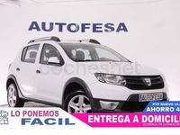 Używany Dacia Sandero Stepway 90 KM (66 kW) 2017 Biały Sedan/Limuzyna
