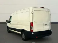 Begagnad Ford Transit Trend 130 HK (95 kW) 2023 Vit Sedan