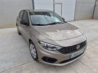 Usado Fiat Tipo Business 95 CV (69 kW) 2018 Beige Berlina