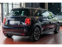 Usado Mini Cooper SE 135 kW (184 CV) 2022 Negro Utilitario