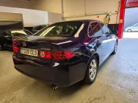Usado Honda Accord Comfort 155 CV (114 kW) 2004 Azul Berlina