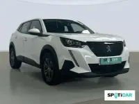 Usado Peugeot 2008 Active 110 CV (80 kW) 2021 Blanco SUV
