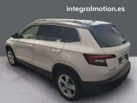 Usado Skoda Karoq Ambition 116 CV (85 kW) 2020 Blanco SUV