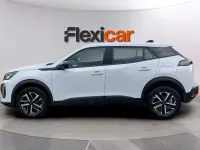 Usado Peugeot 2008 Active 102 CV (75 kW) 2023 Blanco SUV
