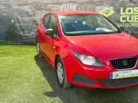 Usado Seat Ibiza 60 CV (44 kW) 2011 Rojo