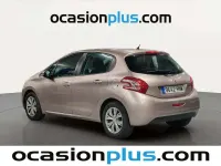 Usado Peugeot 208 Active 82 CV (60 kW) 2013 Otro Utilitario
