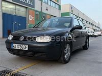 Usado VW Golf IV Highline 115 CV (84 kW) 2000 Gris / plata Berlina