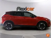 Usado Nissan Qashqai N-Connecta 140 CV (102 kW) 2025 Rojo SUV