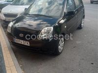 Usado Kia Picanto LX 65 CV (47 kW) 2005 Negro Utilitario