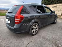 Usado Kia Ceed 122 CV (89 kW) 2007 Gris / plata Utilitario