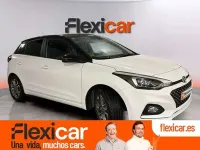 Usado Hyundai i20 99 CV (72 kW) 2020 Blanco Utilitario