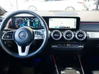 Usado Mercedes GLB200 150 CV (110 kW) 2021 Gris SUV
