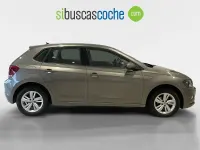 Usado VW Polo Advance 95 CV (69 kW) 2020 Gris/plata Utilitario