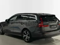 Usado Volvo V60 Core 197 CV (144 kW) 2025 Gris / plata Familiar