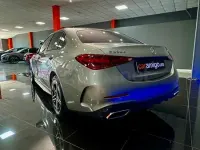Usado Mercedes C300e 313 CV (230 kW) 2023 Gris / plata Berlina