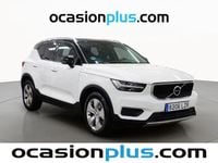 Usado Volvo XC40 Momentum 163 CV (119 kW) 2022 Blanco SUV