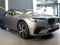 Usado Volvo V90 R-Design 340 CV (250 kW) 2022 Beige Familiar