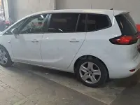 Usado Opel Zafira Expression 120 CV (88 kW) 2017 Blanco Monovolumen