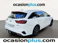 Usado Kia Ceed GT GT-Line 140 CV (102 kW) 2019 Blanco Familiar