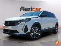 Usado Peugeot 5008 Allure 130 CV (95 kW) 2024 Blanco SUV