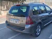 Usado Peugeot 307 110 CV (80 kW) 2006 Azul Familiar