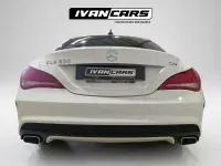 Usado Mercedes CLA200 AMG line 136 CV (100 kW) 2015 Blanco Coupe