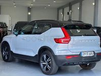 Usado Volvo XC40 R-Design 211 CV (155 kW) 2021 Gris / plata SUV