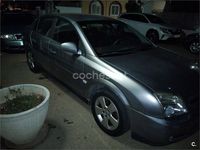 Usado Opel Vectra Elegance 125 CV (91 kW) 2004 Gris / plata Berlina