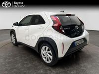 Usado Toyota Aygo X Play 72 CV (52 kW) 2025 Blanco SUV