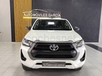 Usado Toyota HiLux Plus 150 CV (110 kW) 2022 Blanco Pickup/Camioneta