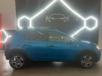 Usado Dacia Sandero Essentiel 95 CV (69 kW) 2019 Azul Berlina