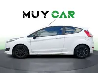 Usado Ford Fiesta ST-Line 101 CV (74 kW) 2017 Blanco Utilitario