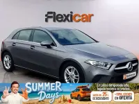 Usado Mercedes A180 109 CV (80 kW) 2019 Gris Utilitario